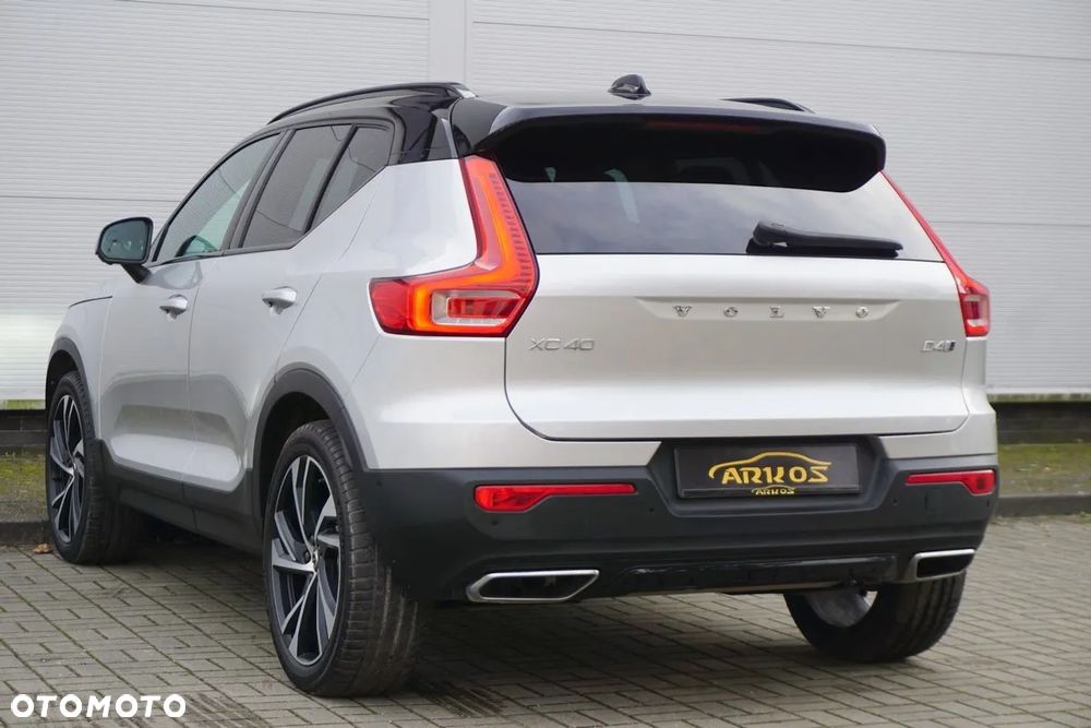 Volvo XC 40 D4 AWD Geartronic R-Design - 19