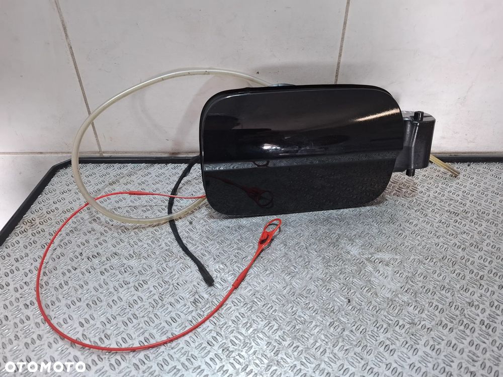 Klapka wlewu paliwa kompletna Audi A6C7 kombi rok 2015 nr 4G0809906A - 1