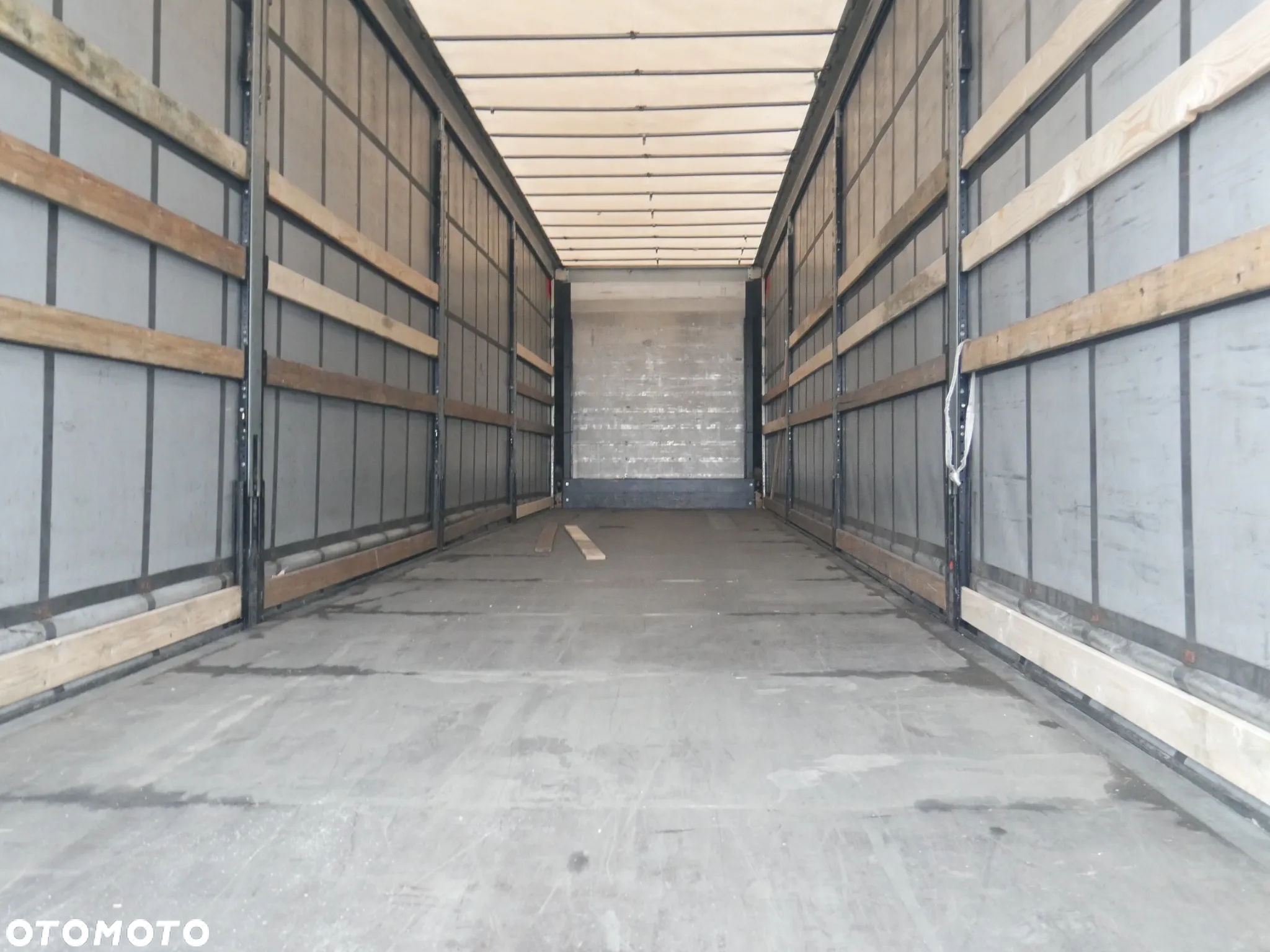 Schmitz Cargobull Mega / TIP 640235 - 17