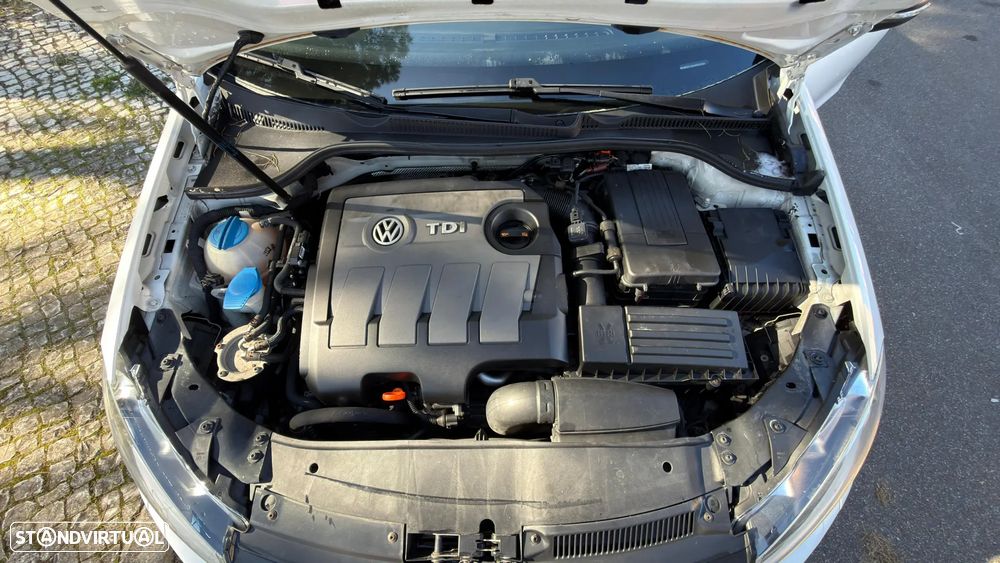 VW Golf 1.6 TDi DPF BlueMotion MATCH - 11