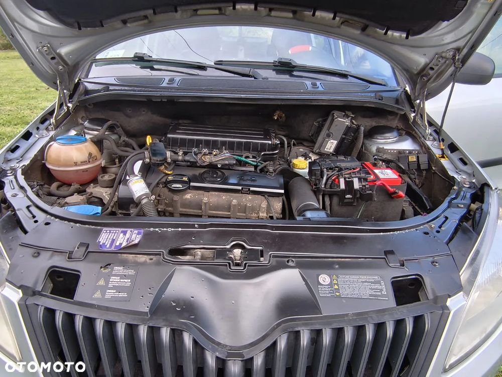 Skoda Fabia 1.4 16V Active - 22