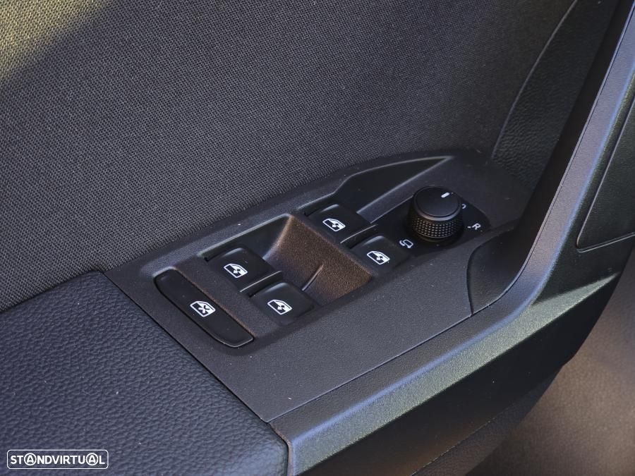 SEAT Ibiza 1.0 TSI FR - 22
