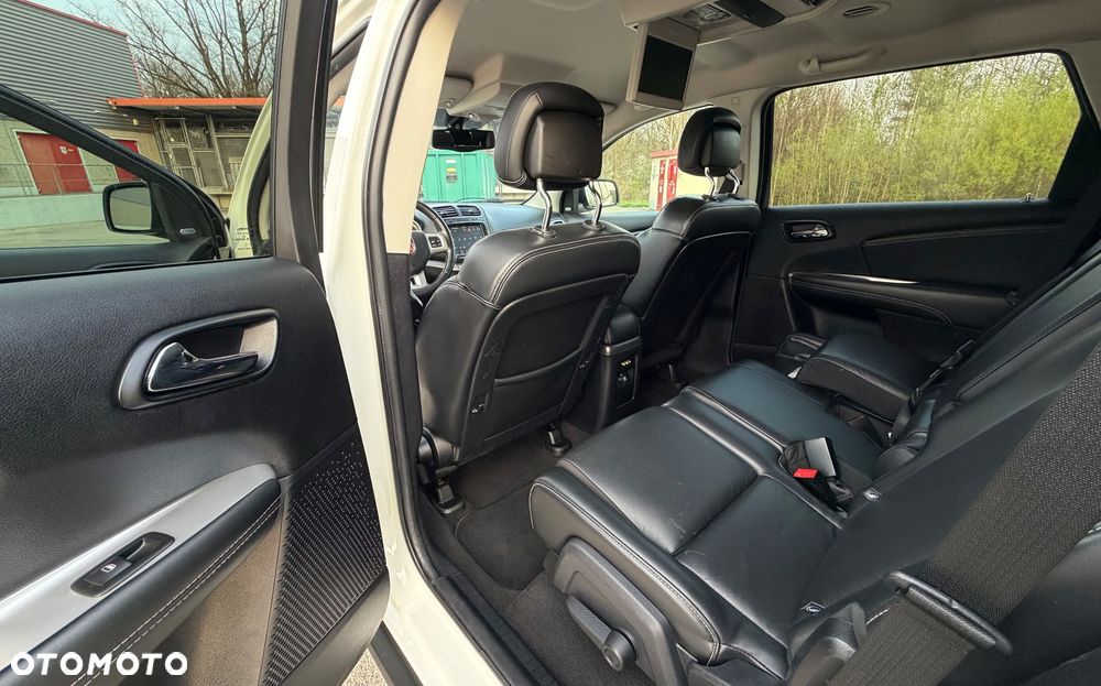 Fiat Freemont 2.0 Multijet 16V DPF Automatik Allrad Lounge - 33