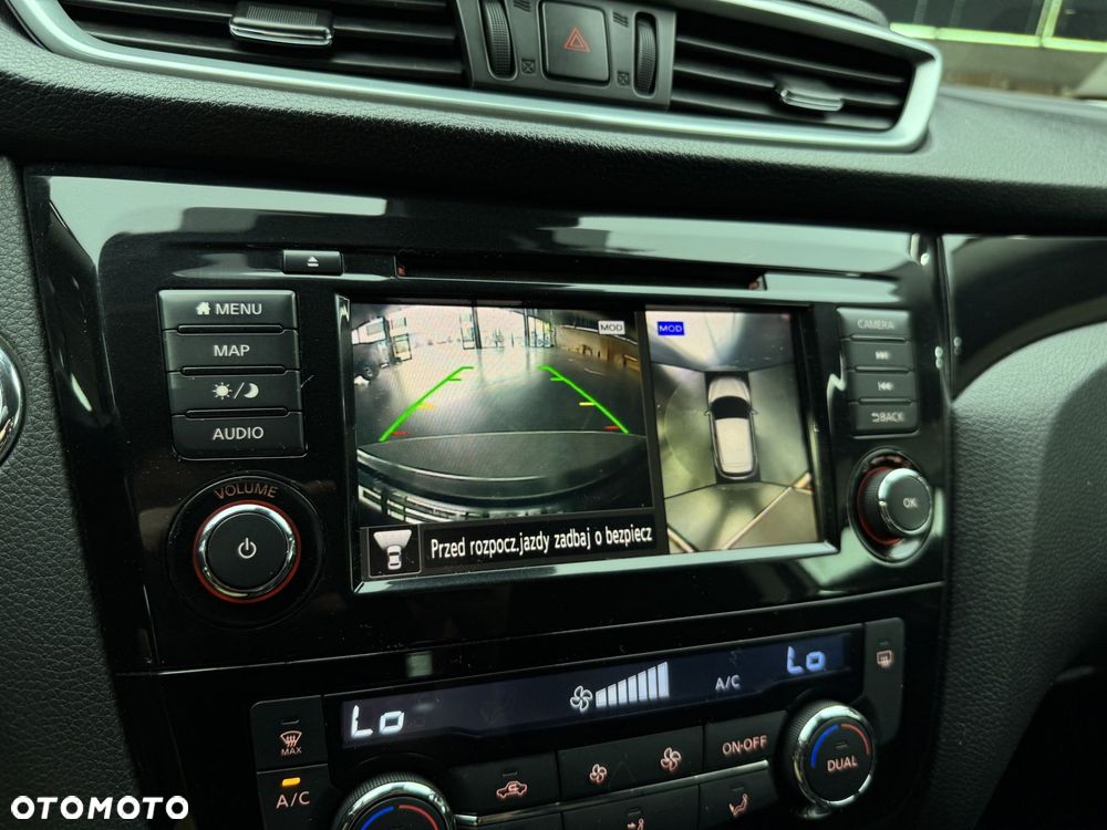 Nissan Qashqai 1.3 DIG-T N-Connecta - 36