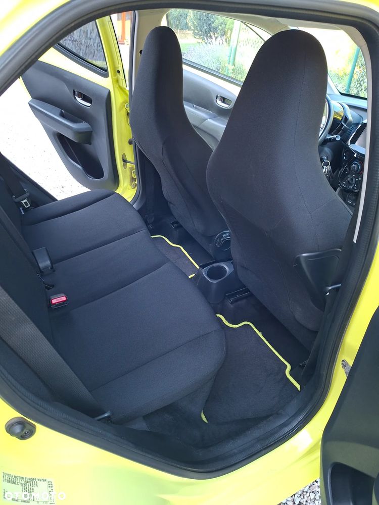 Toyota Aygo 1.0 VVT-i Sprint EU6 - 21