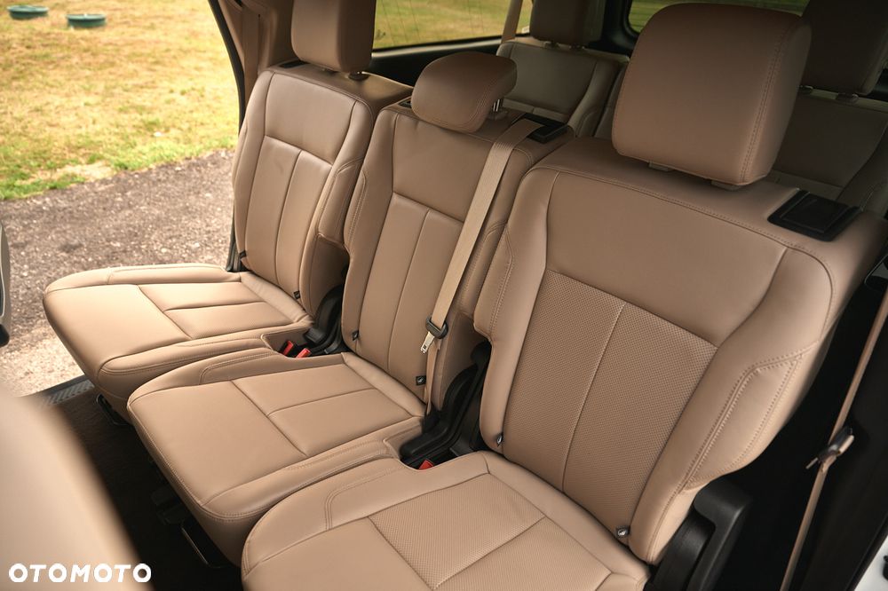 Ford Expedition - 25