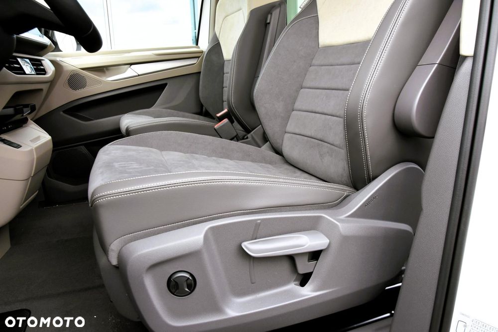 Volkswagen Multivan - 12