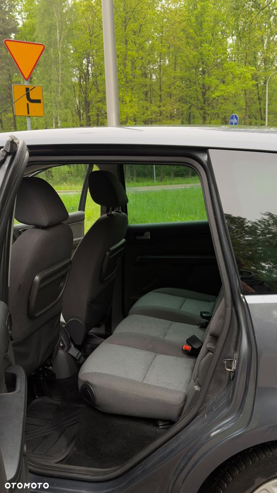 Ford Focus C-Max - 9
