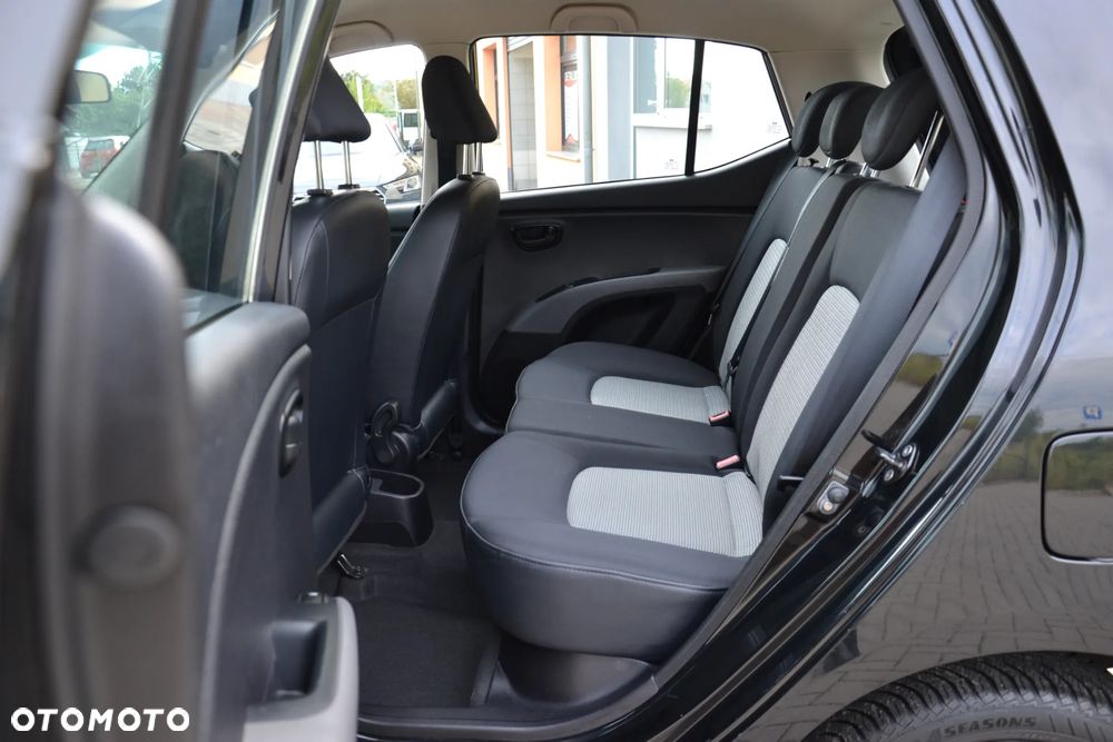 Hyundai i10 1.1 Classic + - 23