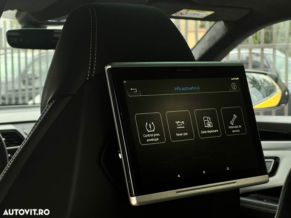 Lamborghini URUS Standard - 33