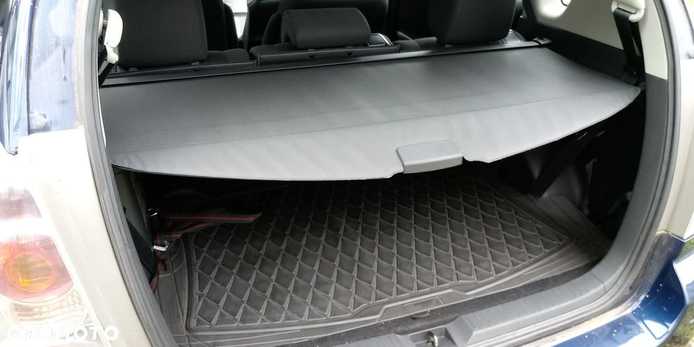 Toyota Corolla Verso - 6