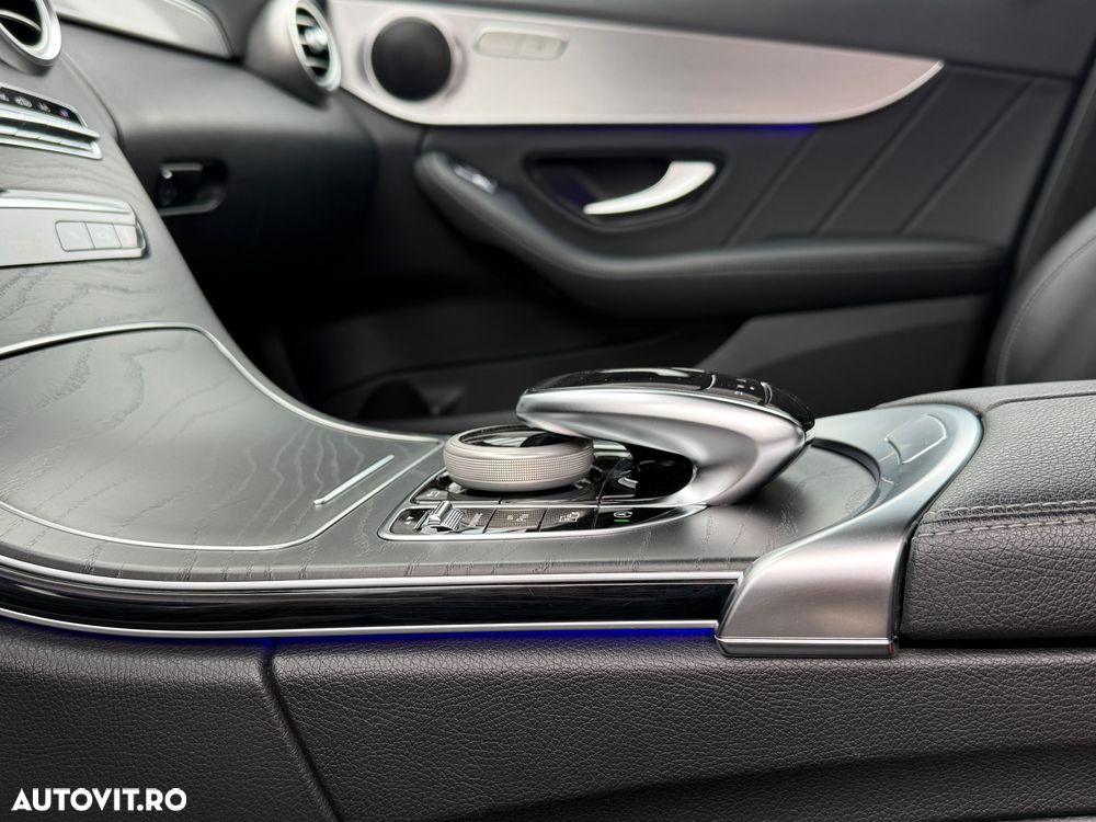 MERCEDES-BENZ C-Class 2021 — imagine 18