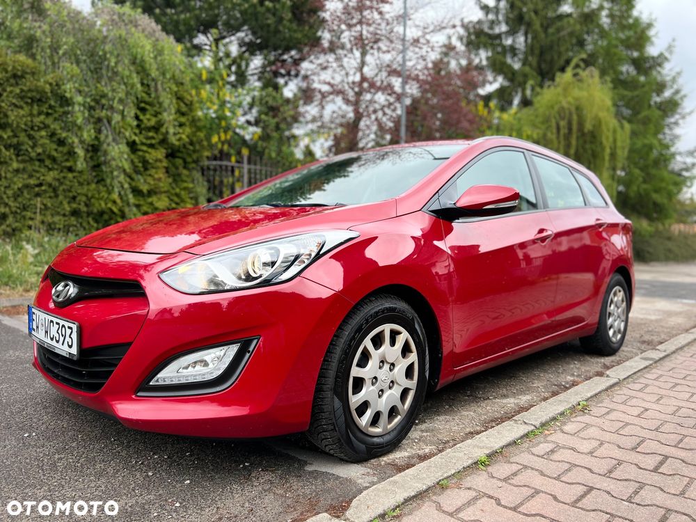 Hyundai i30 i30cw 1.4 Intro Edition - 9