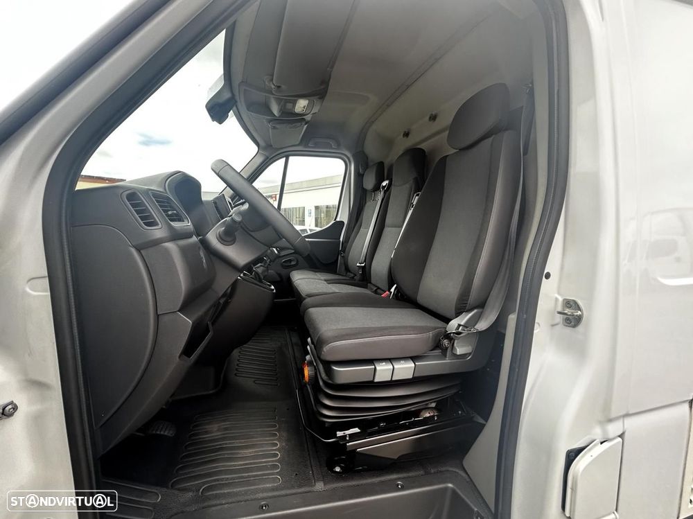 Renault Master L2H2 GRAND CONFORT DCI 135cv BVM6 - 12