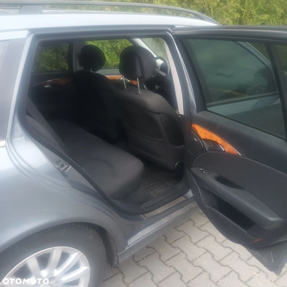 Mercedes-Benz Klasa E 220 CDI Automatik Classic - 11