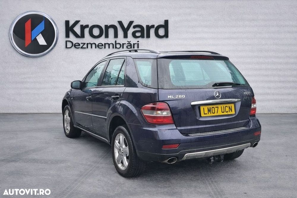 Dezmembrari dezmembrez  Mercedes ML W164 3.0 D 2005-2009 - 8