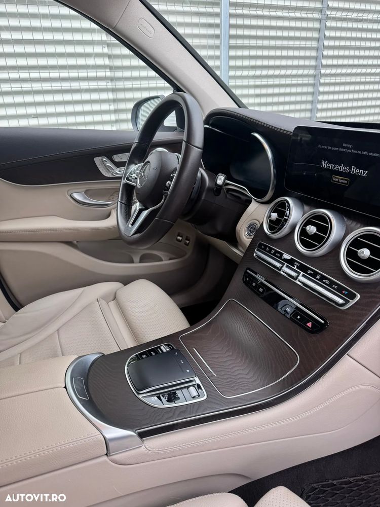 Mercedes-Benz GLC - 4