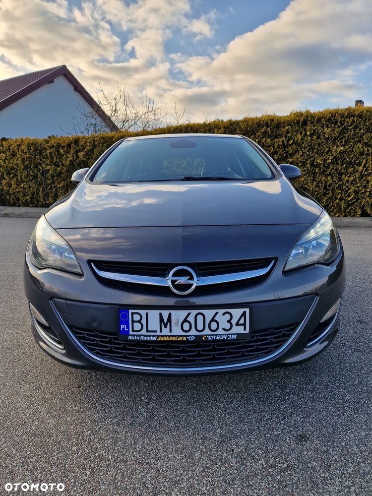 Opel Insignia - 19