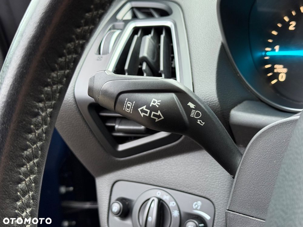 Ford Kuga 2.0 TDCi 4x4 Individual - 25