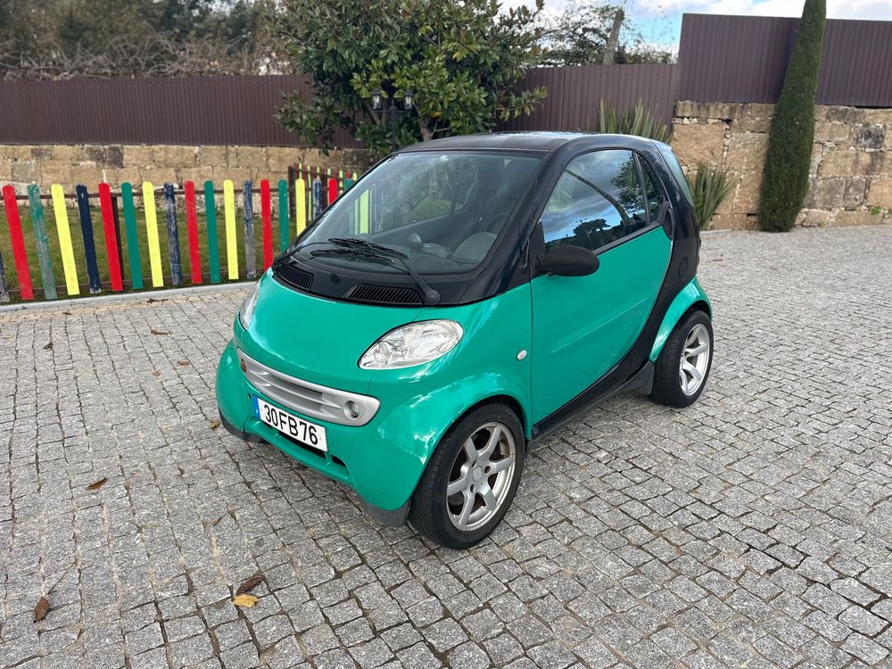 Usado Smart ForTwo Coupé 2001 - 2 490 EUR, 350 000 km - Standvirtual.com
