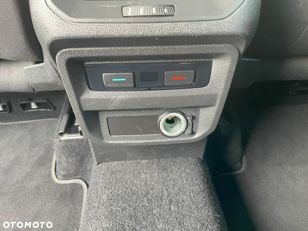 Volkswagen Tiguan - 18