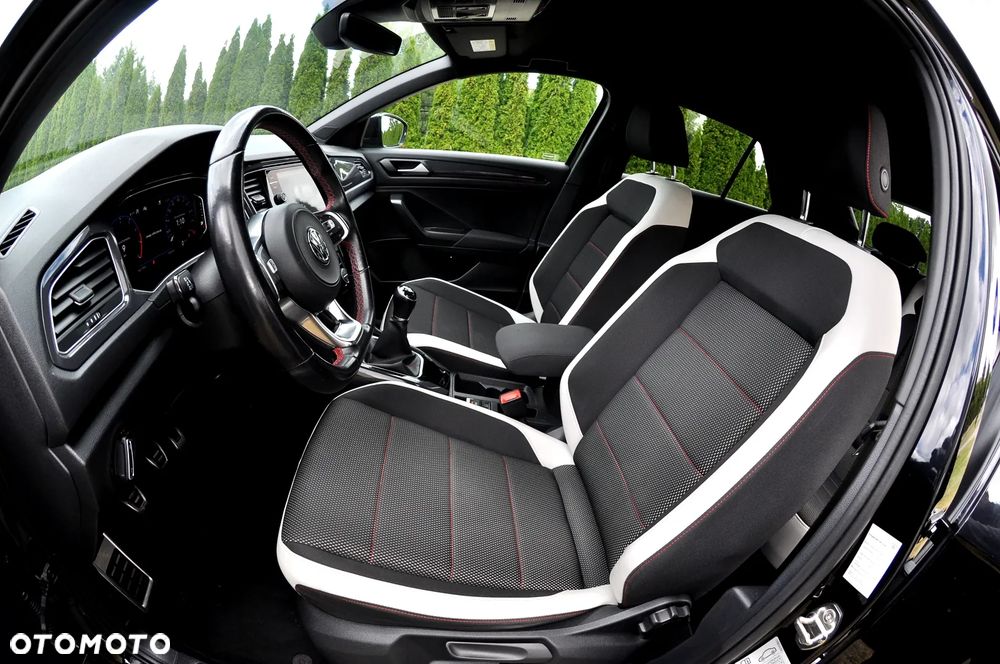 Volkswagen T-Roc 1.5 TSI OPF R-Line - 21