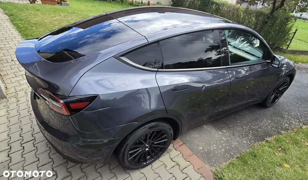 Tesla Y Model Long Range Dual Motor AWD - 15