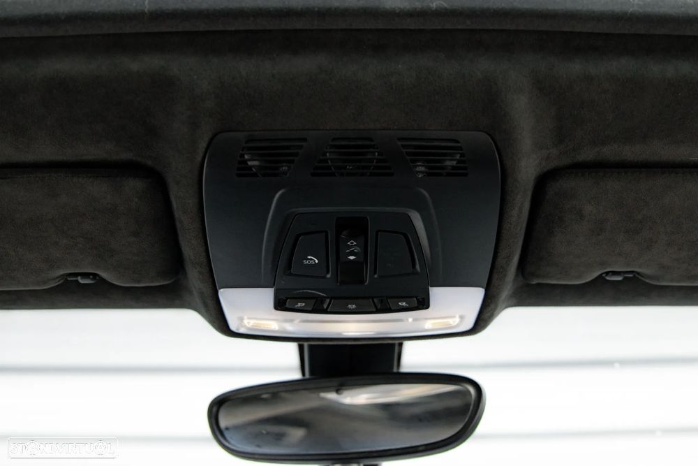 BMW M135i xDrive - 30