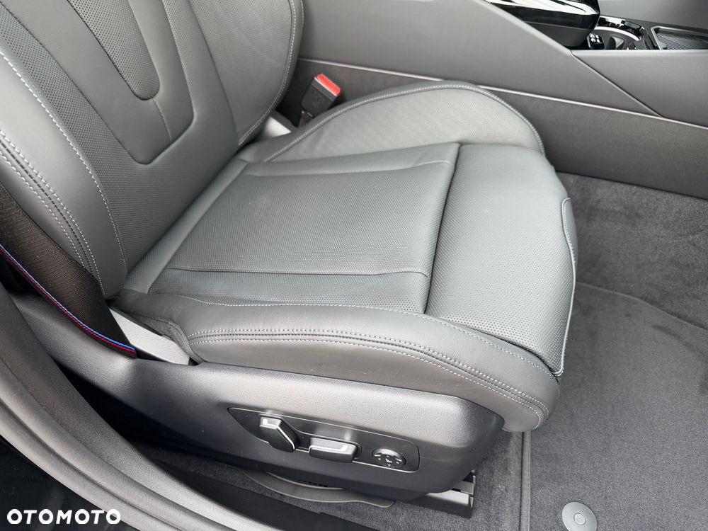 BMW Seria 5 - 24