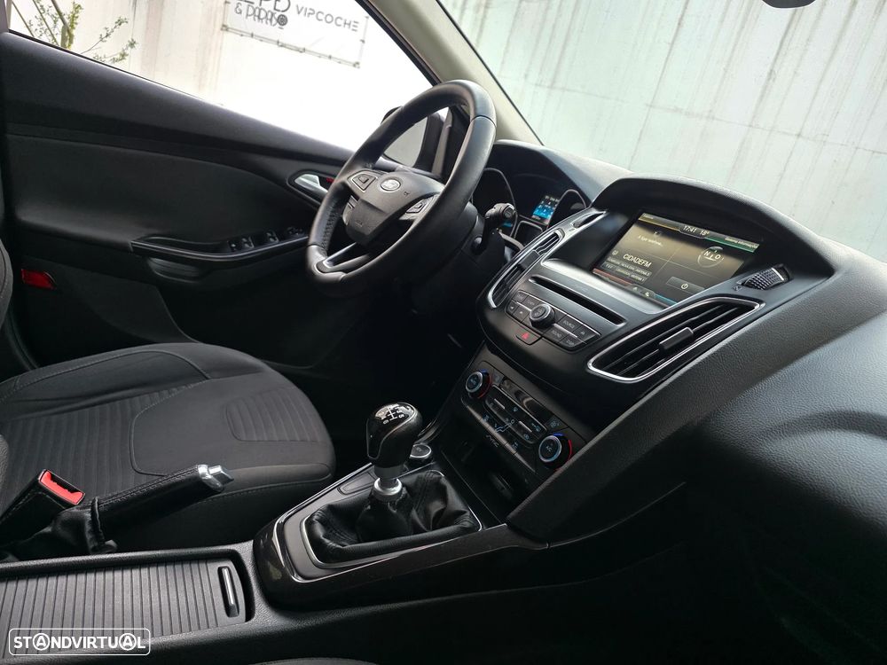 Ford Focus 1.5 TDCi Titanium - 46