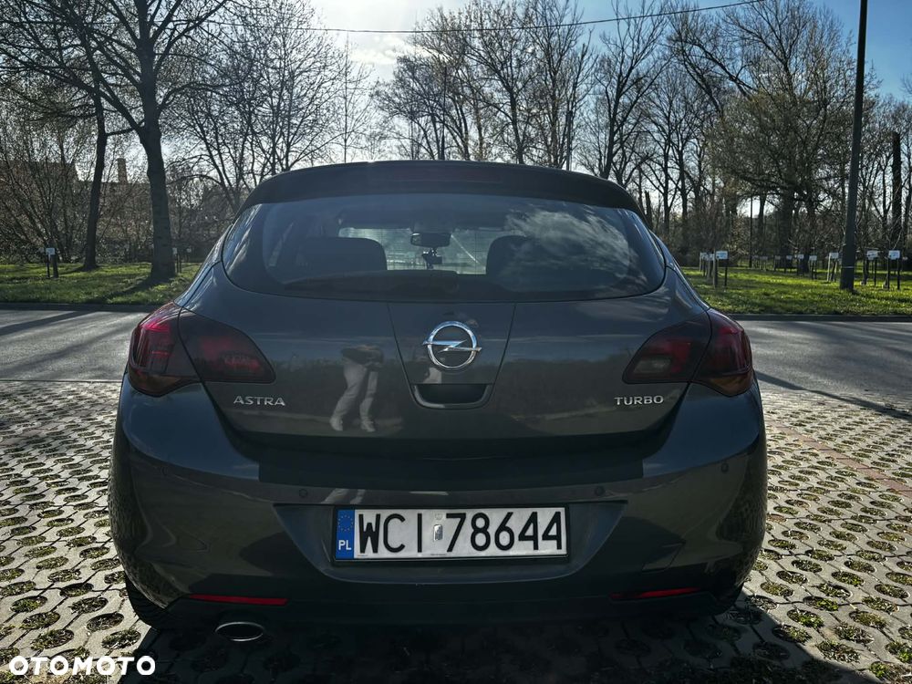 Opel Astra 1.4 T Enjoy S&S - 6
