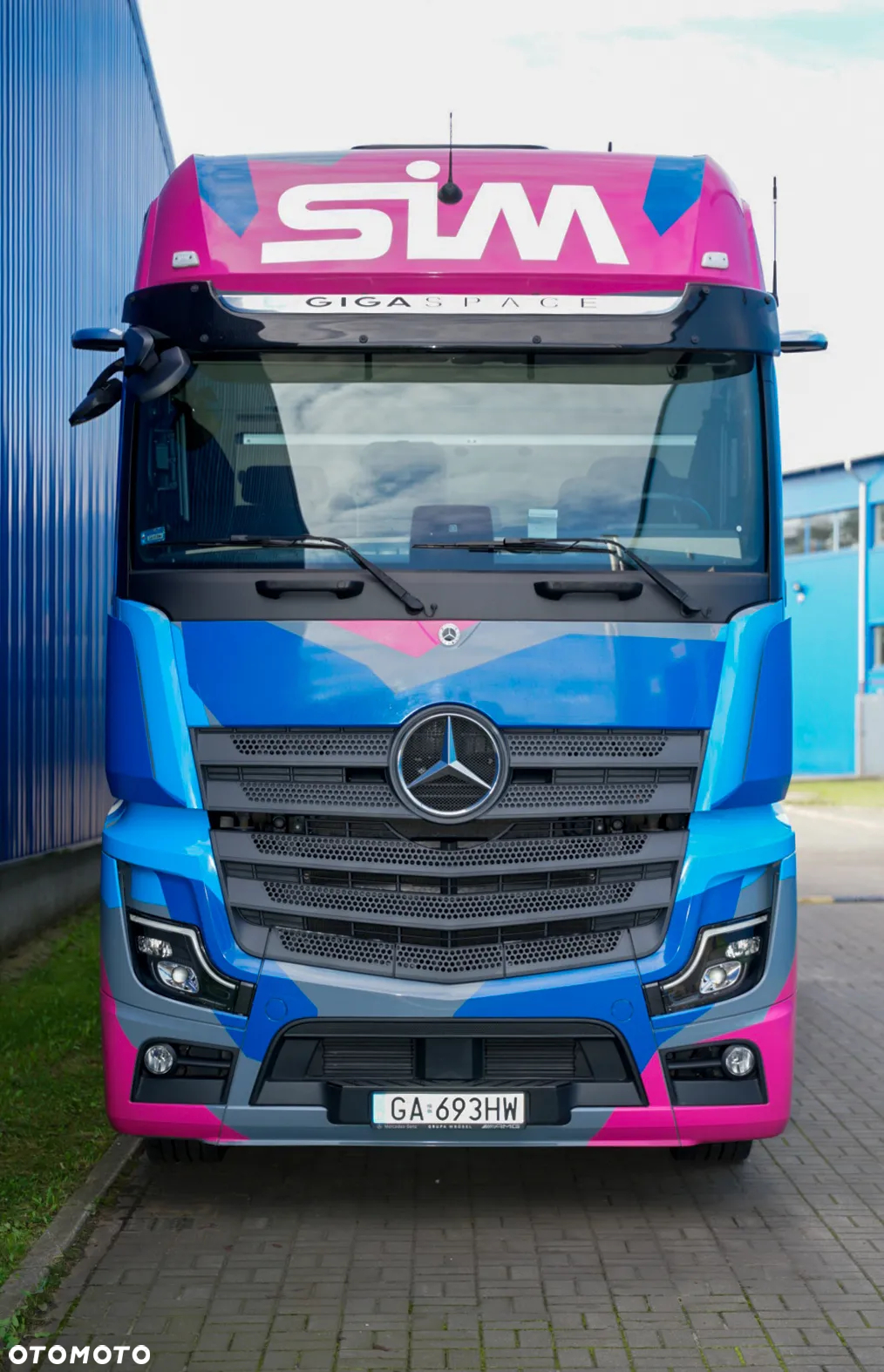 Mercedes-Benz Actros - 2