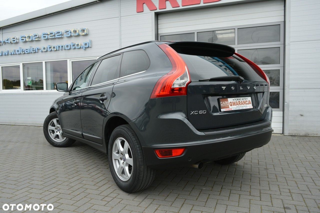 Volvo XC 60 D4 Geartronic Momentum - 8