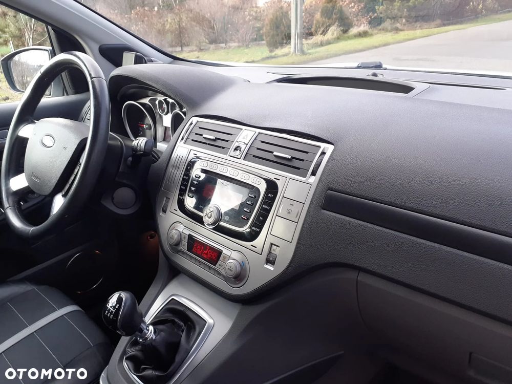 Ford Kuga 2.0 TDCi Titanium - 13
