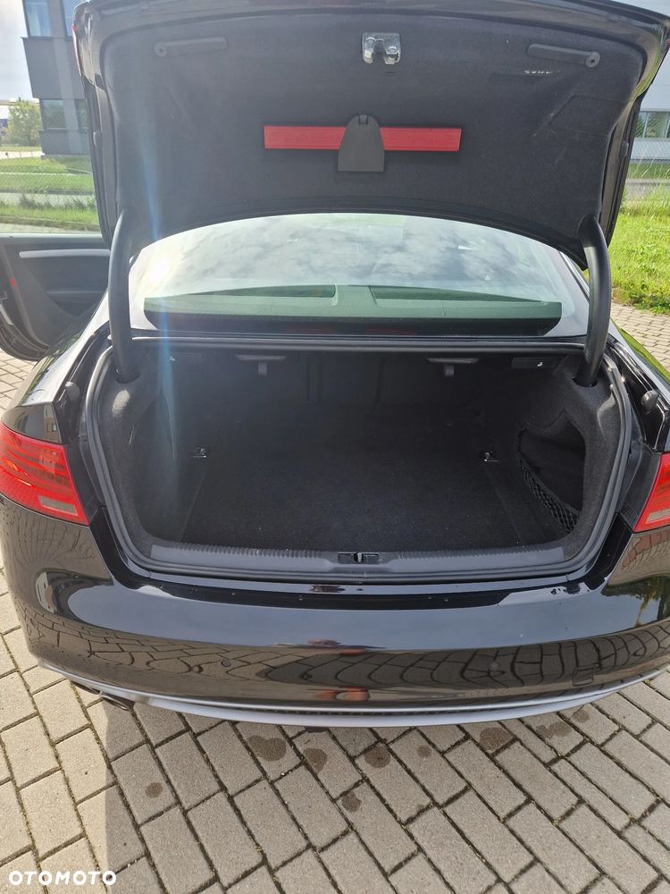Audi A5 Coupé 2.0 TDI DPF quattro - 12