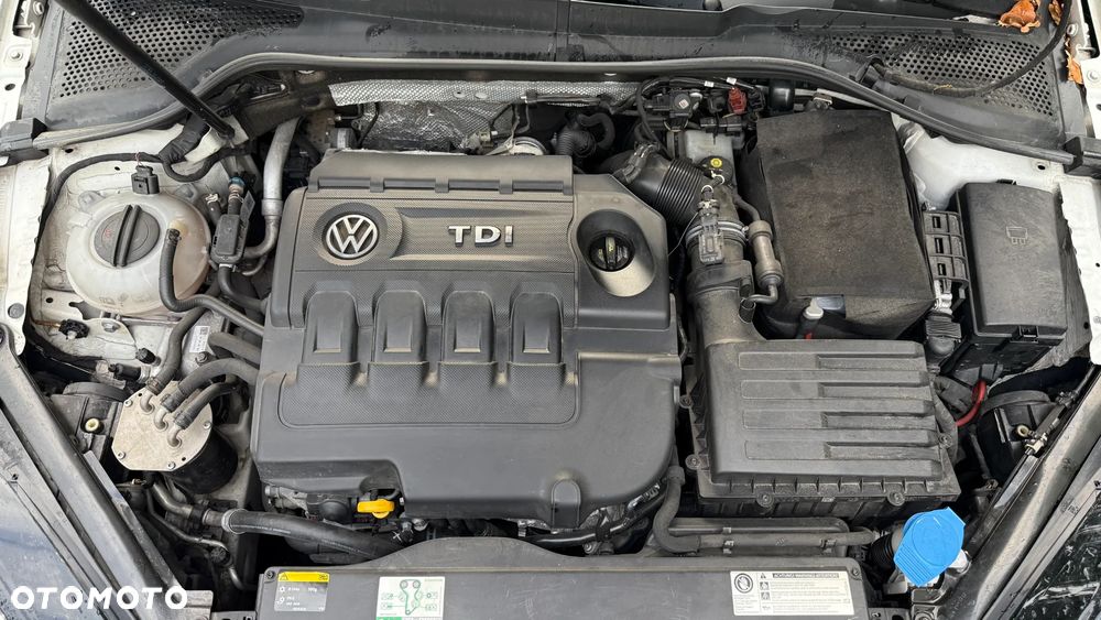 Volkswagen Golf 1.6 TDI BMT Trendline - 8