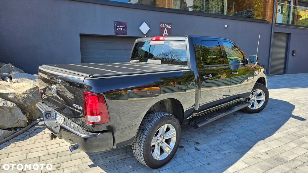 Dodge RAM - 4
