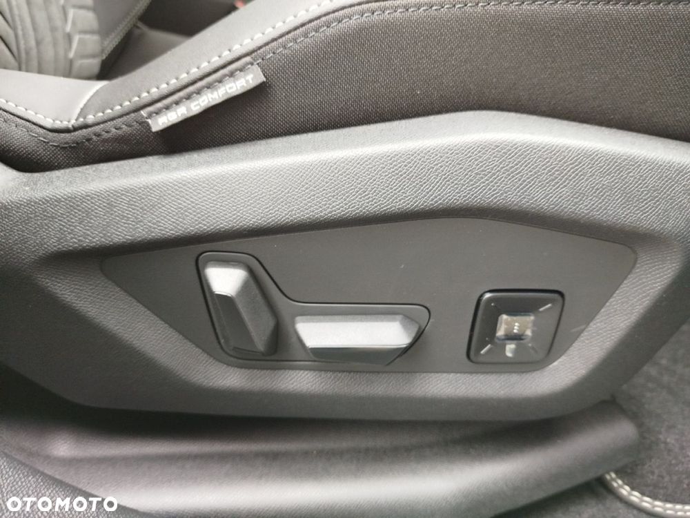 Peugeot 5008 - 23