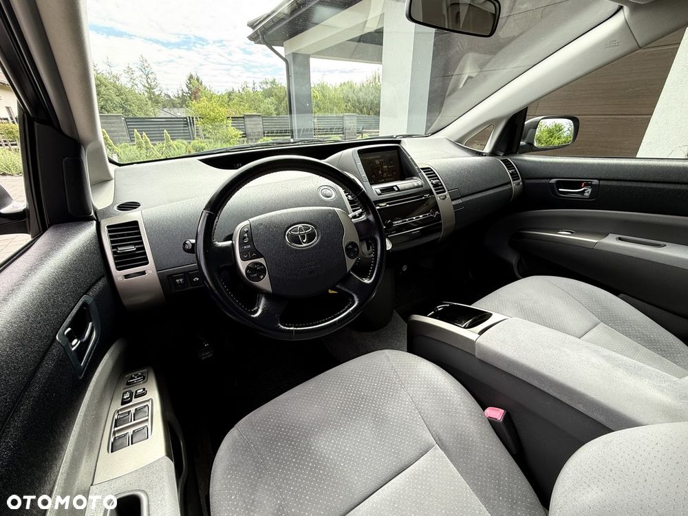 Toyota Prius 1.5 VVT-i Sol - 16