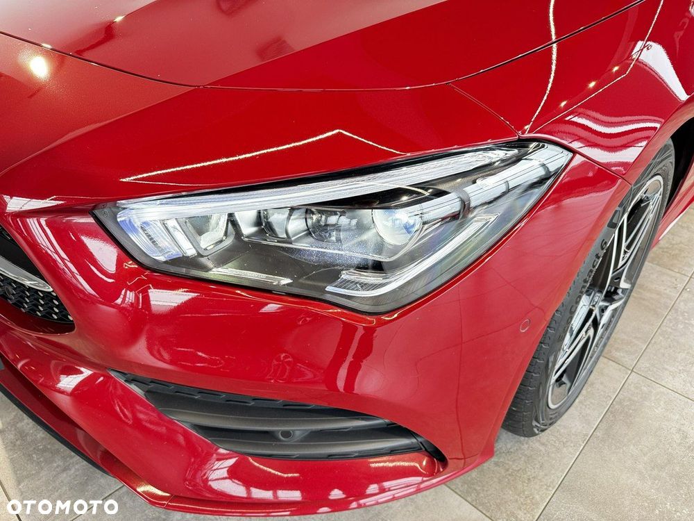 Mercedes-Benz CLA - 10