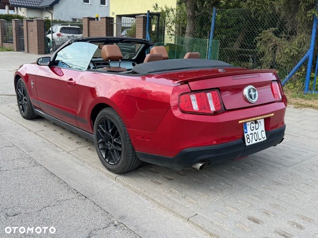 Ford Mustang 3.7 V6 - 8