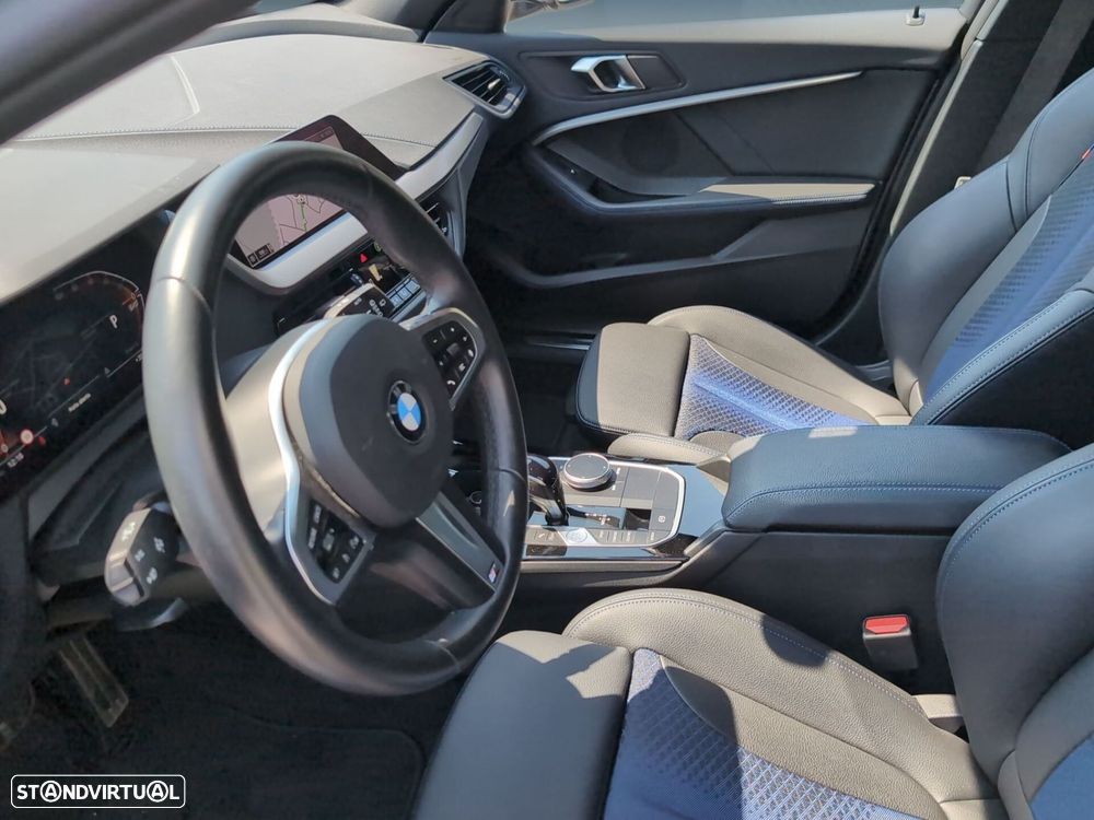 BMW 116 d Pack Desportivo M Auto - 11