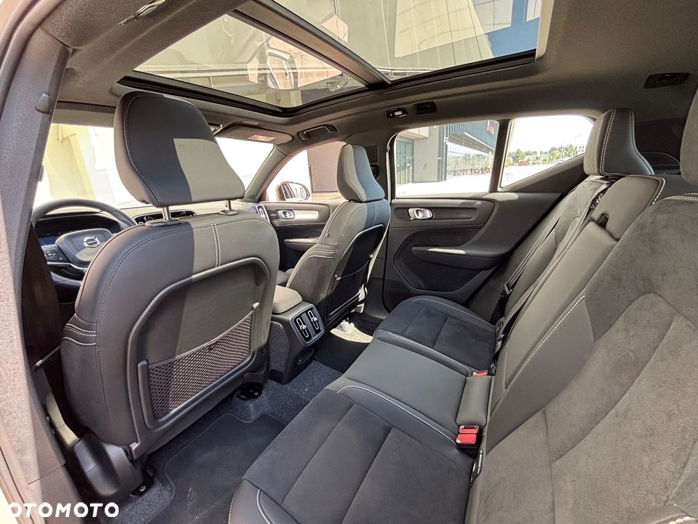 Volvo XC 40 - 16