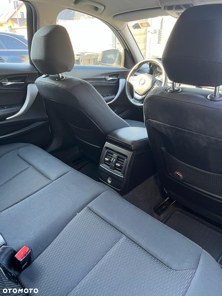 BMW Seria 1 114i - 14