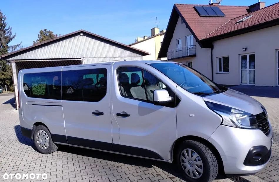 Renault Trafic - 2