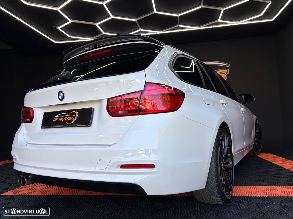 BMW 320 d Aut. Sport Line - 34