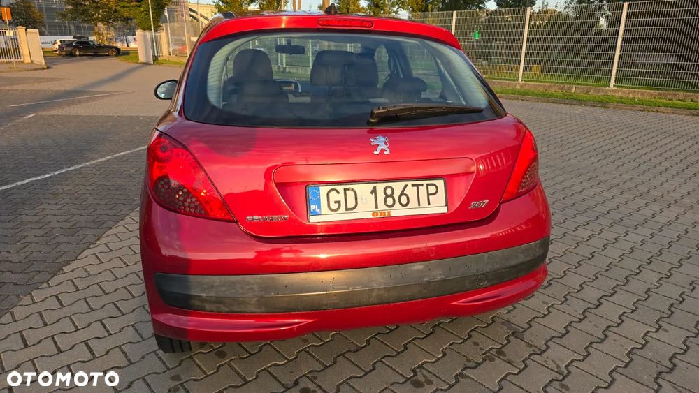 Peugeot 207 - 7