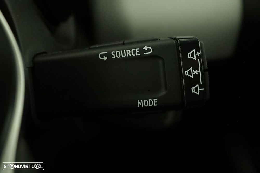 Renault Clio 1.0 TCe Evolution - 17