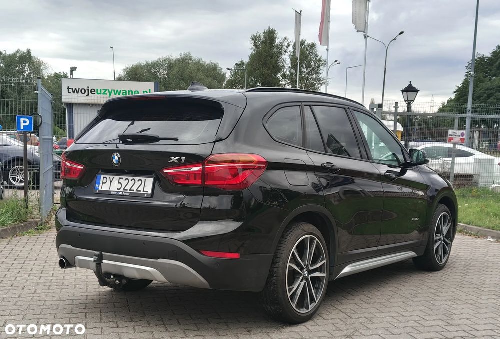 BMW X1 xDrive18d xLine - 8
