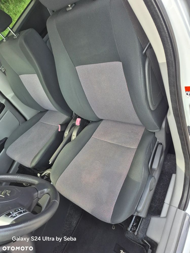 Suzuki SX4 - 10